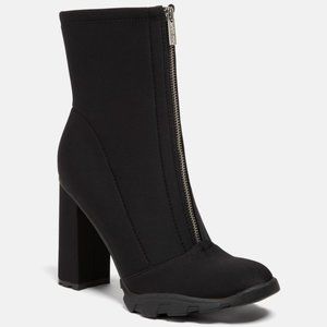 Guess Black 'Michele' Knit Zip Up Ankle Booties SIZE 9